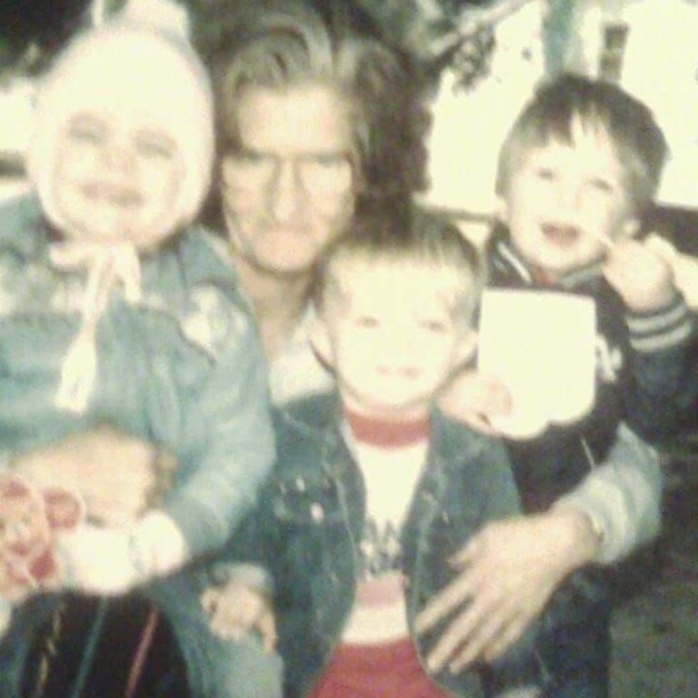 Meet your Posher, Winona l